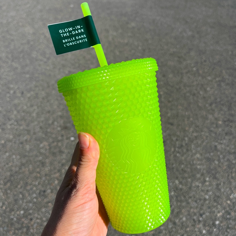 LAST ONE Starbucks 2022 Halloween Lemongrass Glow In The Dark Cup - Picture 1 of 5
